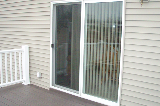 Saranap-screen-door-repair